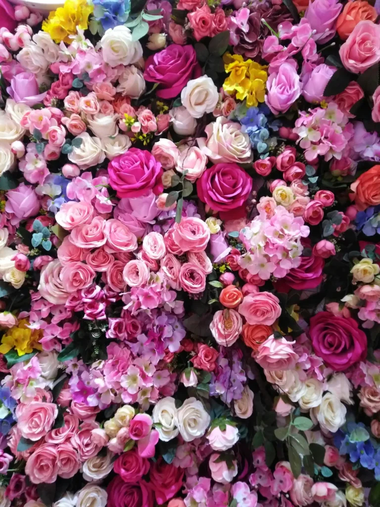 How auction flower sourcing works for business buyers